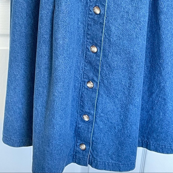 HUNTINGTON RIDGE Vtg Button Front Chambray Skirt - Picture 3 of 9
